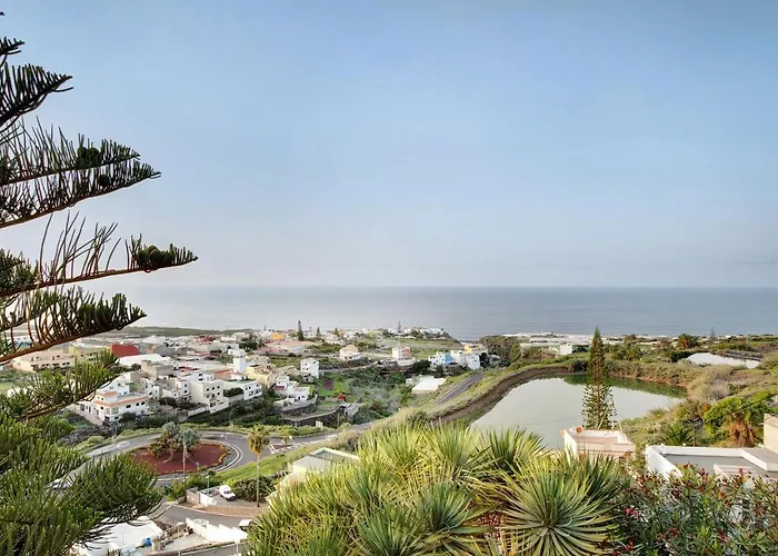 Petite Paradise Villa La Laguna (Tenerife)