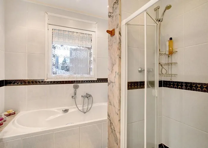 Petite Paradise Villa